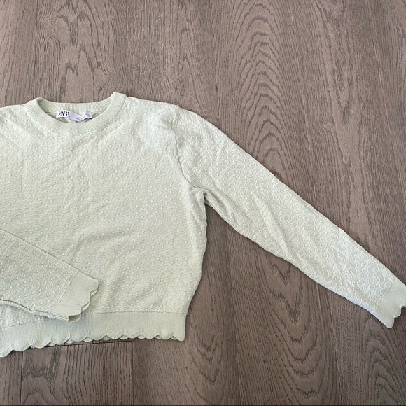 COPY - Cropped ZARA light green sweater - Picture 5 of 5